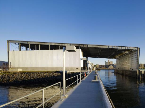 The Sunset Park Material Recovery Facility by Selldorf Architects. Image courtesy of Selldorf Architects