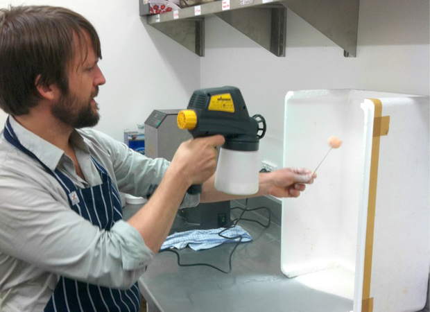 René Redzepi creates his Snowman dessert on Australian Masterchef. Beat that, Deep Blue